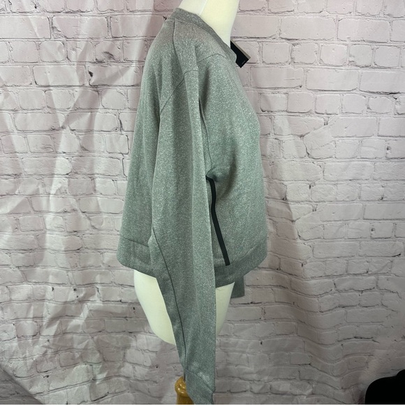 NWT Adidas Women's fleece Crew Neck cropped sweatshirt sz S - Picture 2 of 9